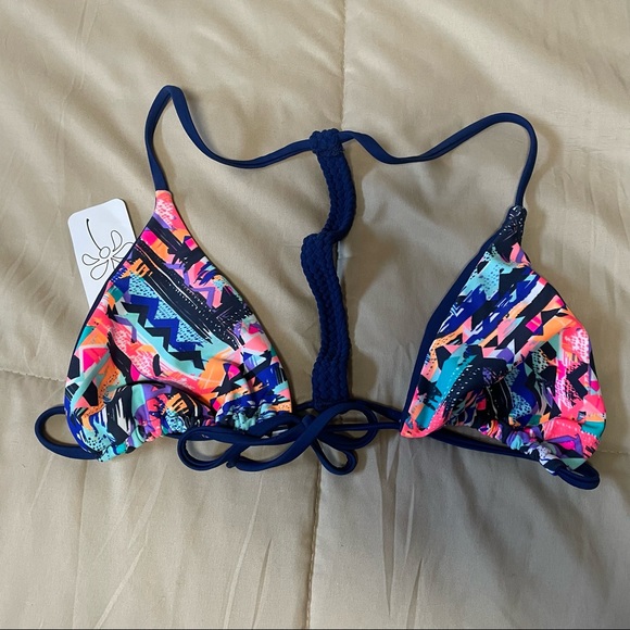 NWT Dippin’ Daisy’s Patterned Bikini Top Size Large - Picture 2 of 4